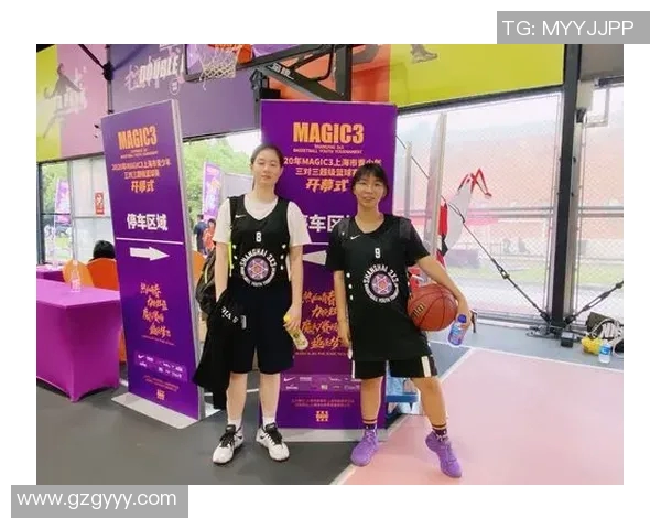 深圳篮球队与上海篮球队的耐力较量赛后分析与总结 深圳篮球队与上海篮球队的耐力较量赛后分析与总结