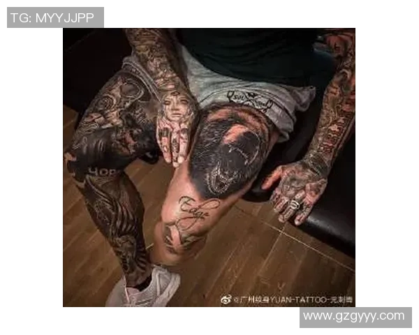 足球明星腹肌纹身图案的魅力与个性展现分析 足球明星腹肌纹身图案的魅力与个性展现分析